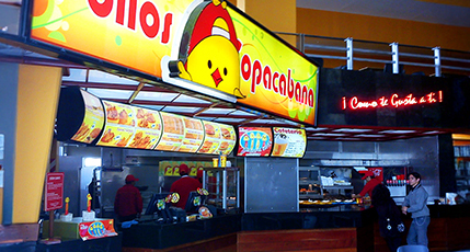 ABRIMOS EN PLAZAS DE COMIDAS